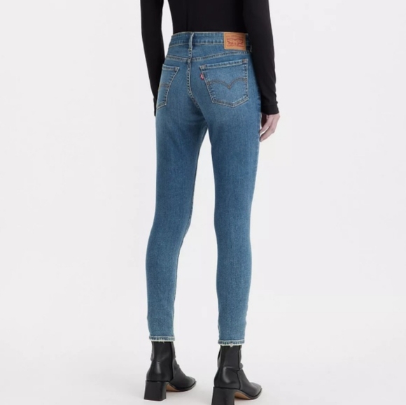 Levis Strauss Womens 711 Skinny Ankle Jeans Mid Rise 18W Plus Blue - Picture 2 of 14